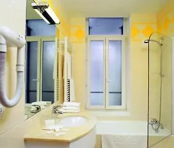 Hotel Kyriad Centre Gare Strasbourg